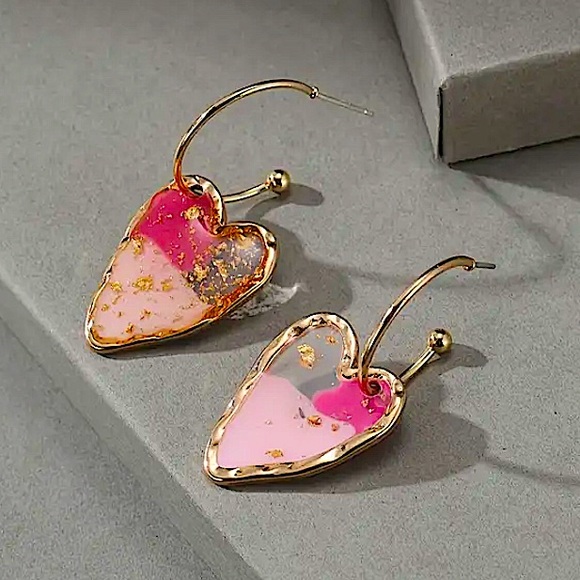 Gold Pink Dried Flower Glass Dangle Earrings - Picture 3 of 5